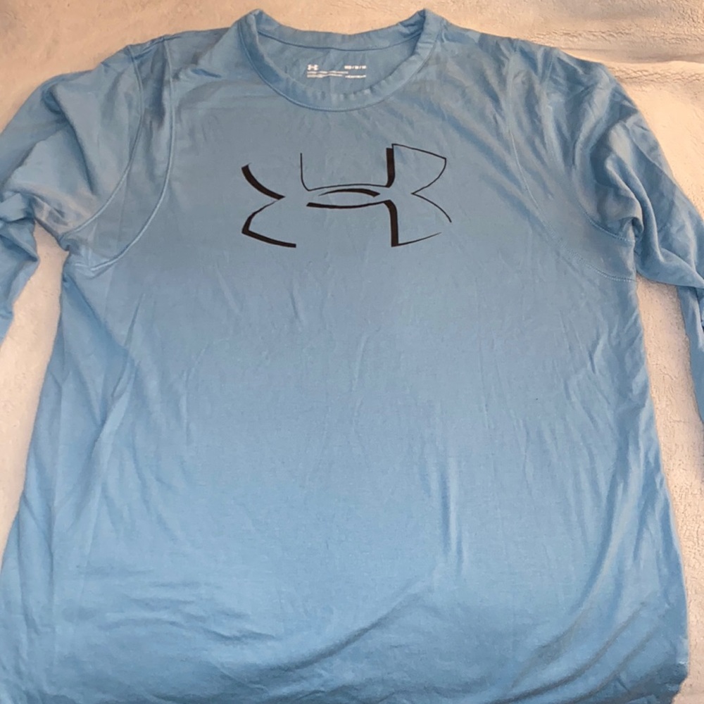 Light blue Under Armour long sleeve t-shirt